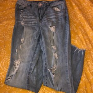 CHARLOTTE RUSSE ripped jeans